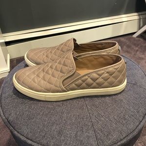 steve madden slides